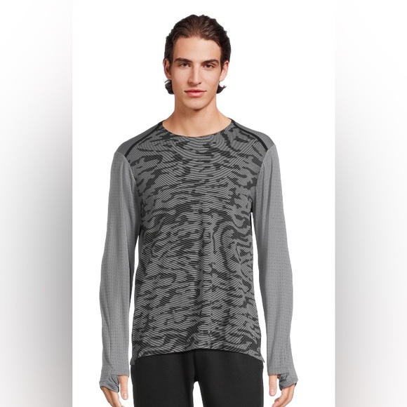 Athletic Works men’s and big men’s active long sleeve shirts; size: various - Picture 3 of 6